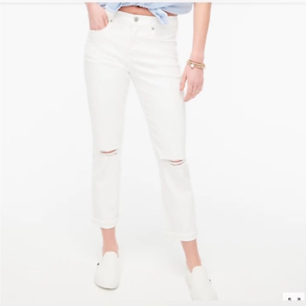 J. Crew Slim Boyfriend distressed knee white jeans size 32